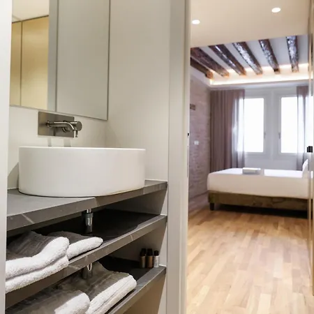 Feeling Apartment